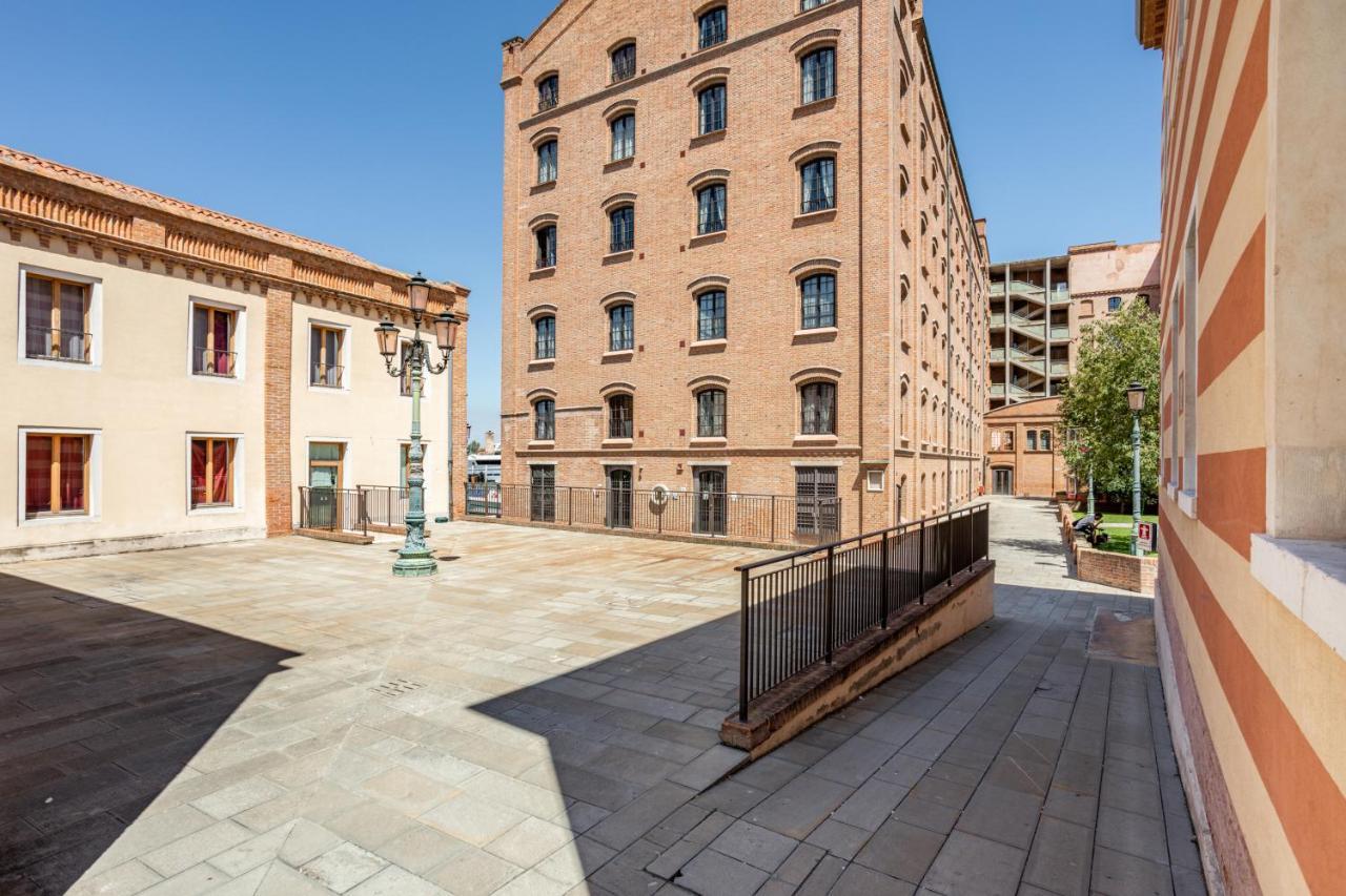 Molino Stucky Residence Suites II Venecia Exterior foto